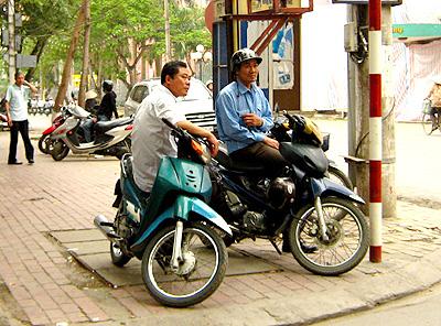 Dịch vụ Xe đưa đón sân bay Cam Ranh đi Vạn Ninh