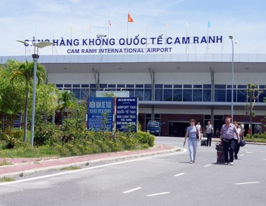 Xe đưa đón sân bay Cam Ranh Nha Trang