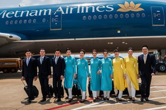 Xe đưa đón khách bay từ Hà Nội đi Đà lạt của Vietnam Airlines