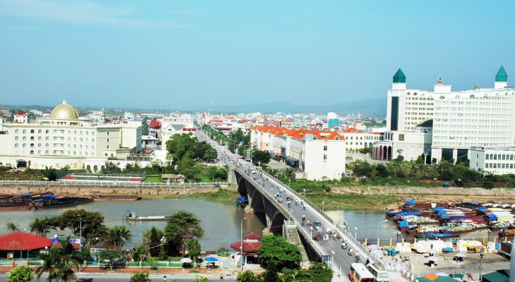 Xe Đưa Đón Sân Bay Đồng Hới đi Quảng Ninh